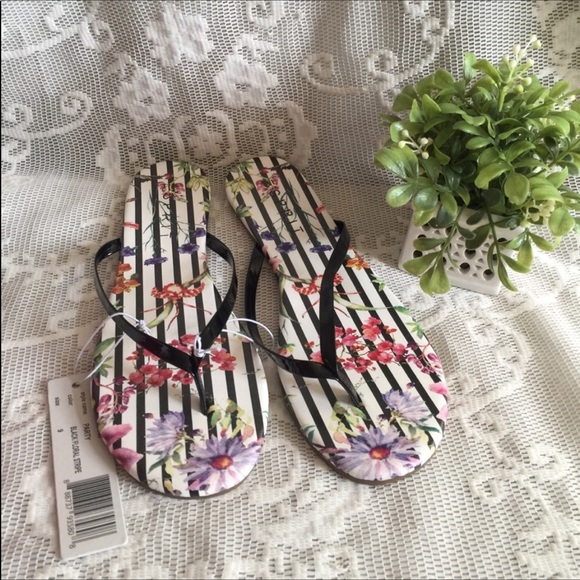 Esprit Ladies Summer Spaghetti Sandals NWT Size 9M - Picture 3 of 4